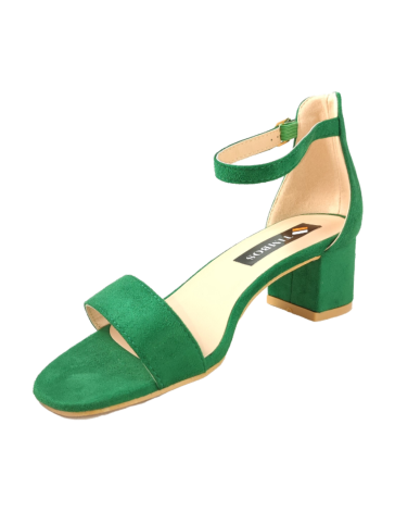 Sandalia de tacon en color verde, ideales para