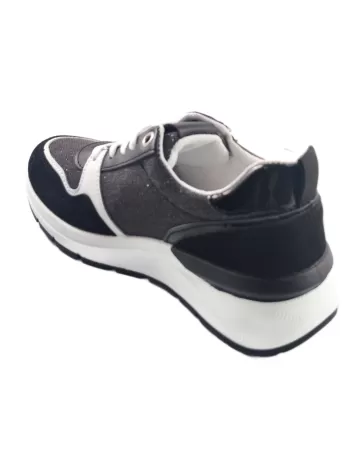 Deportiva para mujer en color negro - Timbos Zapatos