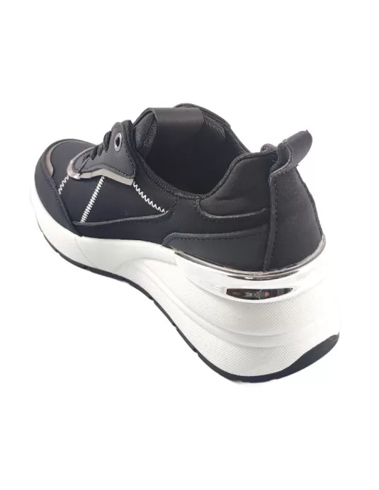 Deportiva para mujer en color negro - Timbos zapatos