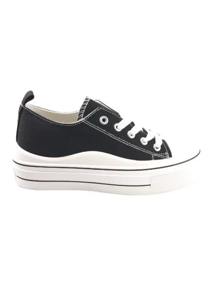 Deportiva para mujer en color negro- Timbos Zapatos