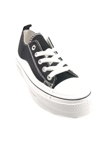 Deportiva para mujer en color negro- Timbos Zapatos