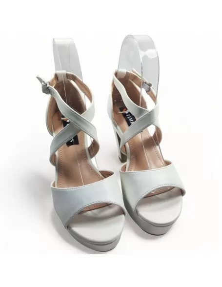 Sandalia blanca para eventos, tacón ancho, plataforma - Timbos Zapatos