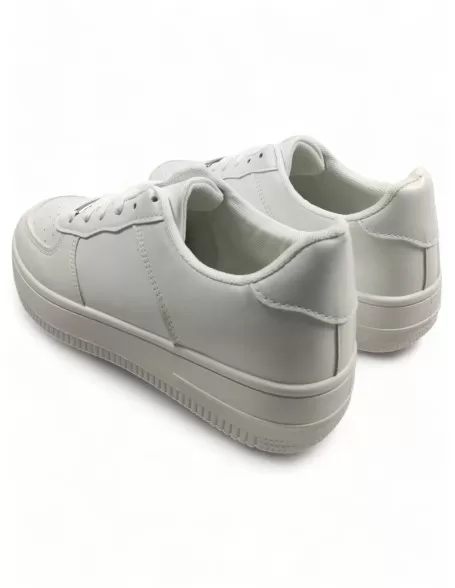 Deportiva de hombre en color blanco - Timbos Zapatos