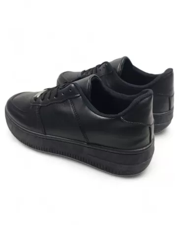 Deportiva de hombre en color negro - Timbos Zapatos