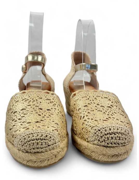 Sandalia cuña y plataforma de esparto color oro - Timbos Zapatos