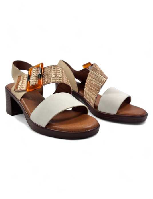 Sandalia de tacón de madera en color blanco - Timbos Zapatos