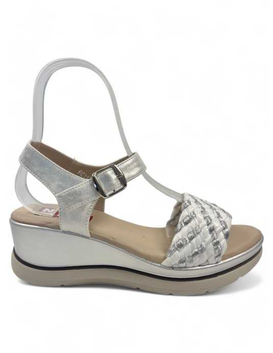 Sandalia cuña cómoda de verano plata - Timbos Zapatos