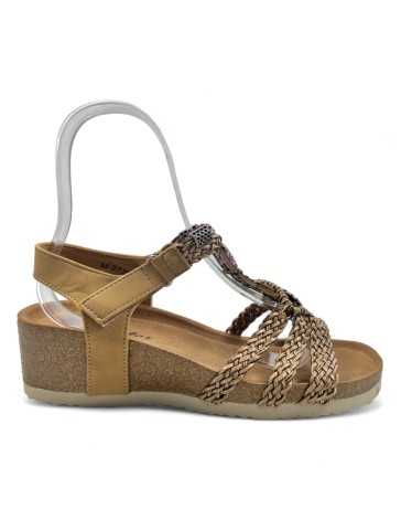 Sandalia cuña cómoda de verano taupe - Timbos Zapatos