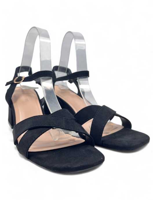 Sandalia tacon fino de vestir negro - Timbos Zapatos