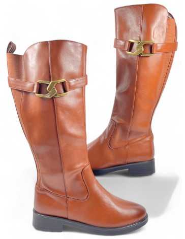 Bota plana de mujer en color cuero, cómoda - Timbos Zapatos