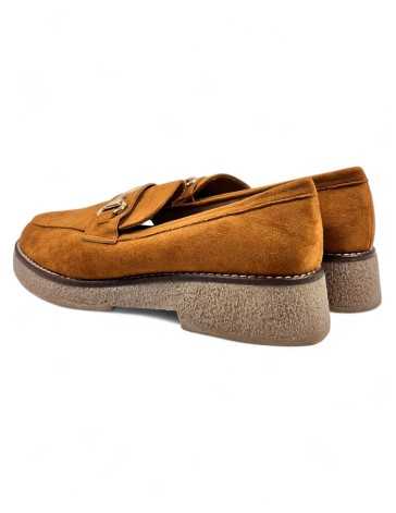 Mocasin cómodo de vestir de mujer color camel - Timbos zapatos